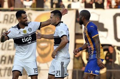 Dos partidos para Antolín - Fútbol - ABC Color