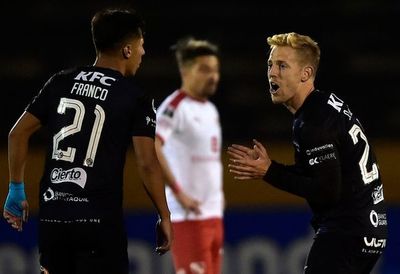 Independiente del Valle pasa semifinales - Fútbol - ABC Color