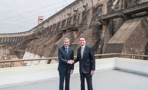 HOY / Primer año de gobierno fue marcado por una “lentitud” en su gestión
