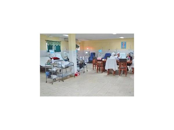 Arreglo de máquinas devuelve tranquilidad a pacientes renales