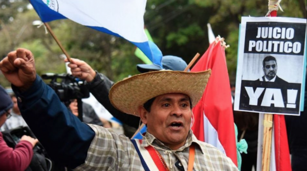 HOY / Expectativa no era alta, pero igual Gobierno decepciona en su primer año: "Ivai la porte"