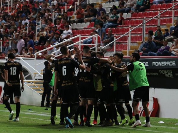 Primer gol de Danilo Ortiz en México