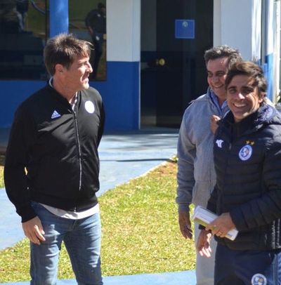 Reunión de trabajo con el técnico de la selección - Deportes - ABC Color