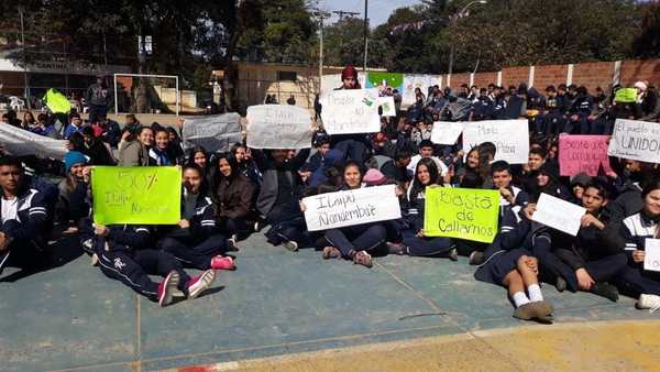 Réplicas de protestas en el interior a favor del juicio político - ADN Paraguayo