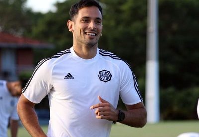 Su papá ya le advirtió sobre jugar en la Nueva Olla