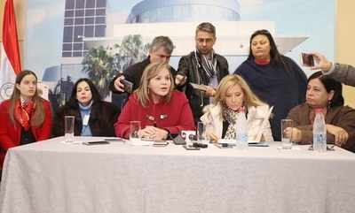 Senadoras repudian pedido de captura de joven que denunció a Kriskovich » Ñanduti