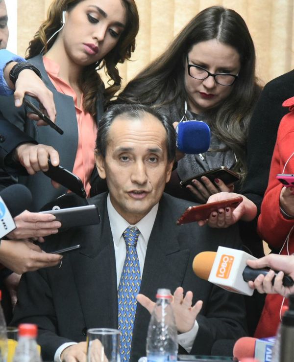 Senador Eusebio Ramón Ayala preside comisión que investigará acta entreguista de Itaipú - Notas - ABC Color