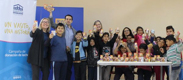 Con campaña “Un vasito, una historia” recolectan leche para unos 370 niños