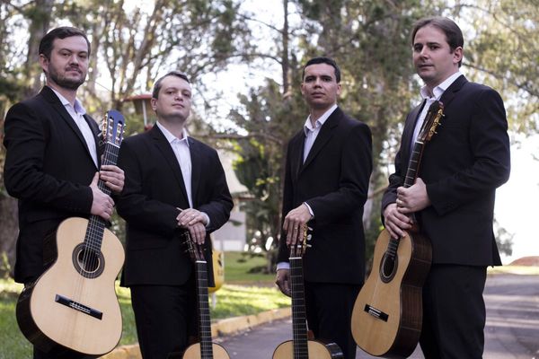 Noche de guitarras en el ICPA