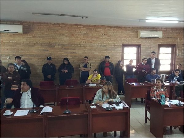 Intendente tiene vía libre para licitar empedrados, tras presión de vecinos