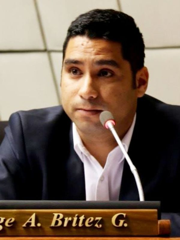 Rechazan que Zacarías investigue acta secreta - Política - ABC Color