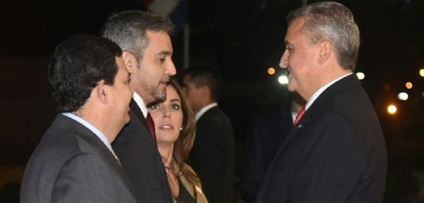 "Villamayor se queda", confirma Mario Abdo | Noticias Paraguay