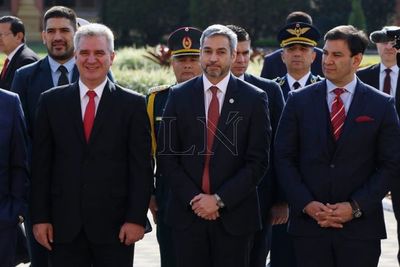 Tras primer año de gobierno, Abdo anuncia que seguirán cambios