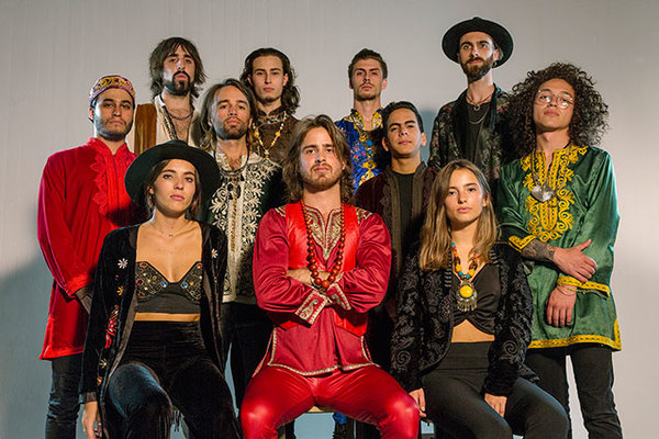 Naunet presenta su nuevo material “Metrópolis”