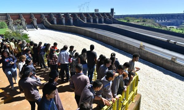 Visitas turísticas a la Central Hidroeléctrica quedan suspendidas hoy, desde el mediodía