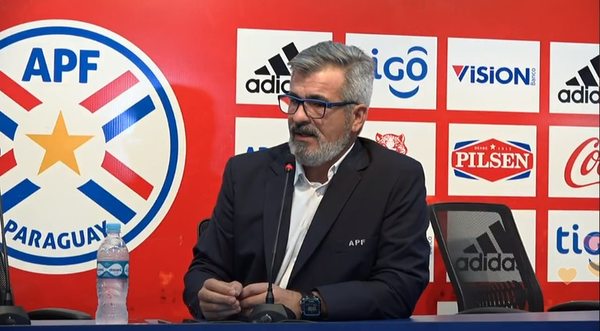 Elizondo destaca el nivel de Samaniego - Fútbol - ABC Color