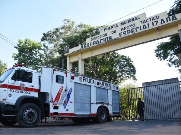 Detienen a dos manifestantes tras escrache a monseñor Valenzuela