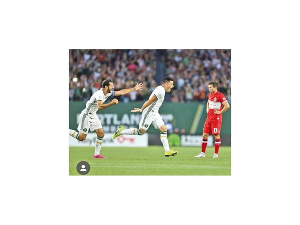 A puro festejo de gol