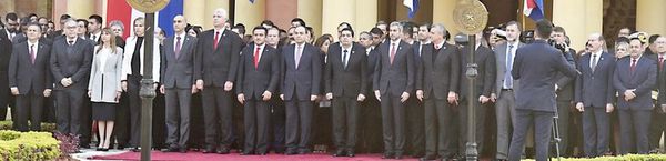 Los ministros serán evaluados, pero no habrá cambios inmediatos, dice Abdo - Política - ABC Color