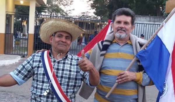 HOY / Detención de escrachadores de monseñor: no hubo violencia y Policía incurrió en abuso
