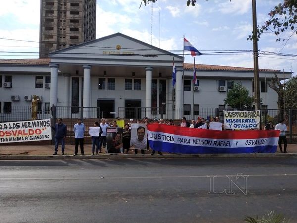 Familiares de víctimas de homicidio temen libertad de sospechoso en el Este