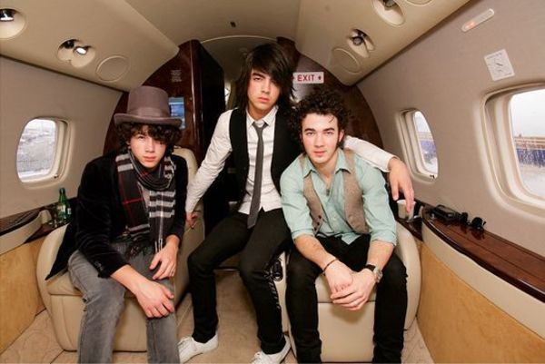 Los Jonas Brothers actuarán en los premios MTV VMA tras diez años de ausencia - Música - ABC Color