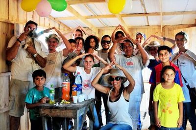 El cambio social florece entre jóvenes que buscan mejorar el país - Periodismo Joven - ABC Color