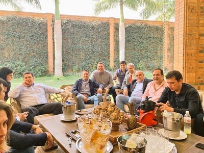 Tras reunión de HC con diputados oficialistas: “Hoy damos certificado de defunción al juicio político" - ADN Paraguayo