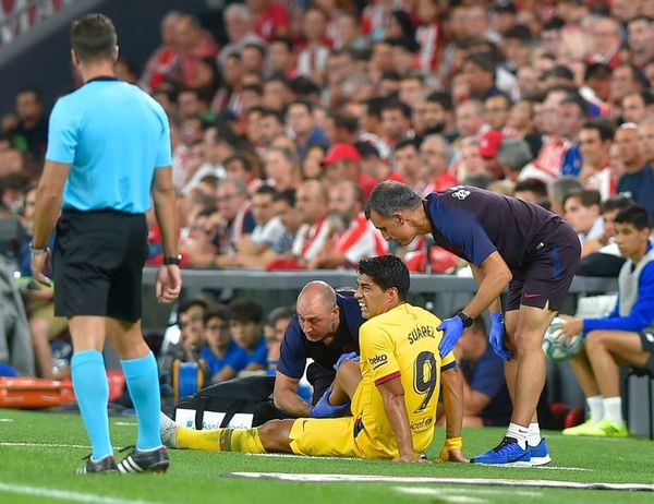 Luis Suárez tiene una lesión en el sóleo - Fútbol - ABC Color