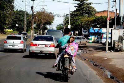 Curso de educación vial buscan prevenir accidentes de motos