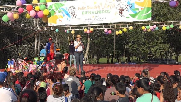 SAN JUAN DEL PARANÁ AGASAJÓ A LOS NIÑOS EN SU DÍA