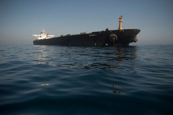 EE.UU. emitió una orden para incautar el carguero iraní Grace 1 - Mundo - ABC Color