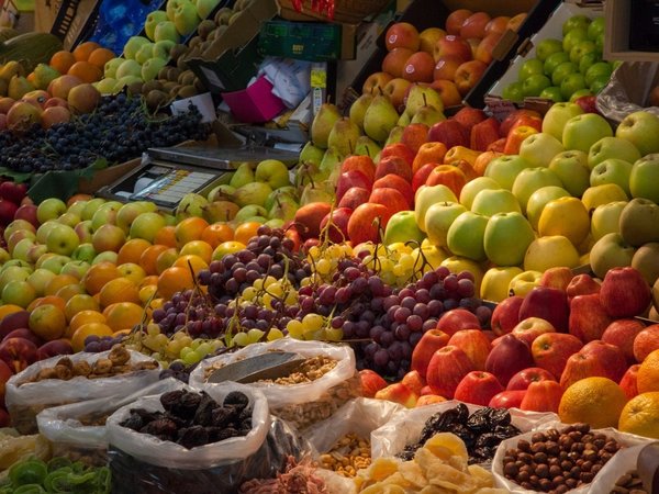 Ingerir tres tipos de frutas al día, clave contra las enfermedades