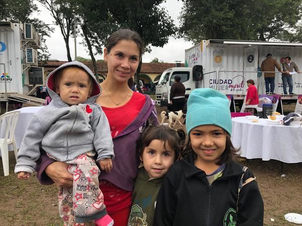 Ciudad Mujer Móvil se alista para trasladarse al departamento de Itapúa » Ñanduti