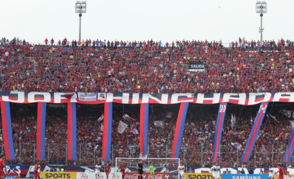 HOY / La mayor fiesta del fútbol deja su sello en taquillas