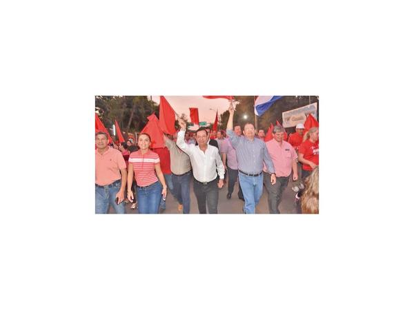 Cuevas encabeza movilización con alto funcionario de la EBY