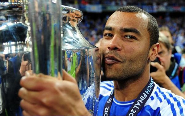 Ashley Cole anuncia su retirada - Fútbol - ABC Color