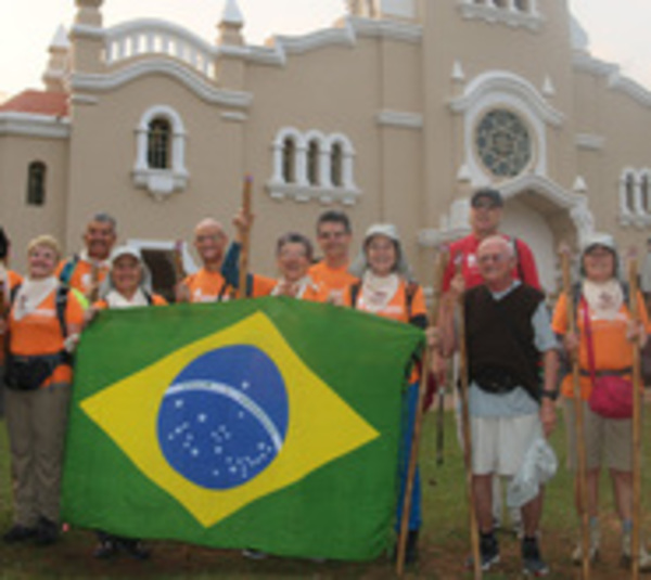 Recorrerán por un mes el 'Camino de las Misiones' a pie - Paraguay.com