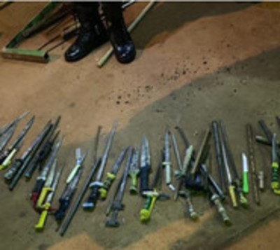 Hallan puñales y droga en requisa en cárcel de Itapúa - Paraguay.com
