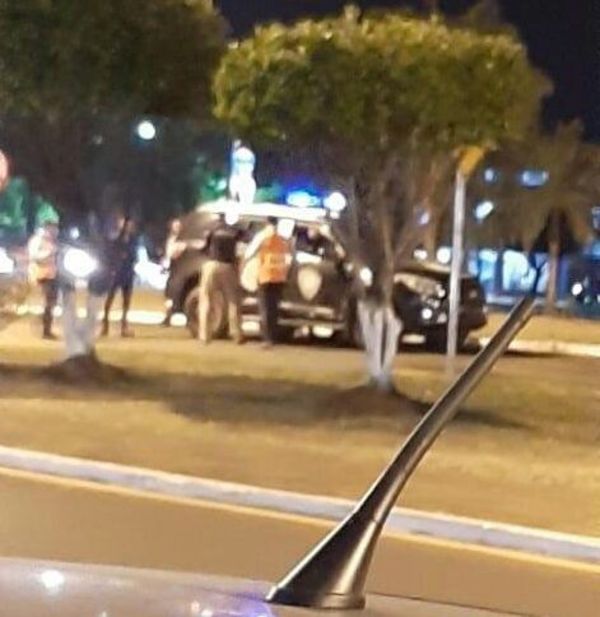 Hijo de concejal baleó a policía durante barrera - Nacionales - ABC Color