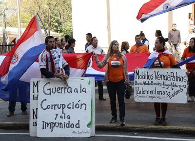 CEP aplaude el gesto ciudadano que reclama justicia al Gobierno