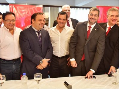 El cartismo aguarda  la salida de Friedmann   y el cambio de ministros