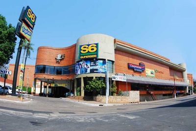 Hiperseis reabre sus puertas tras renovación