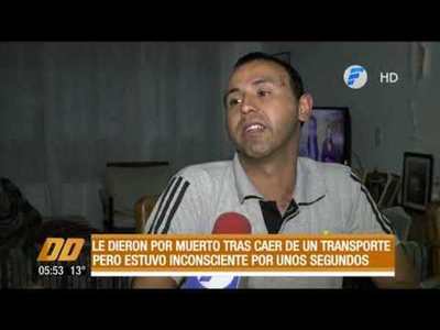 Hincha cae del techo de un colectivo