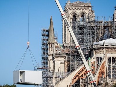 Obras de Notre Dame se reanudan con más medidas de seguridad