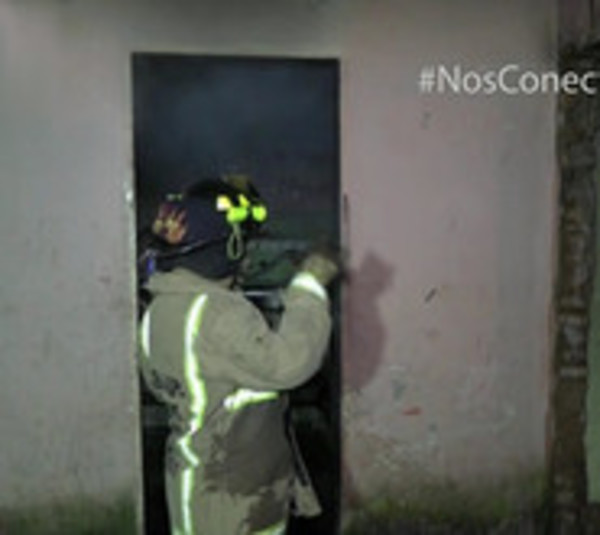 Incendió su casa tras un pacto con San La Muerte - Paraguay.com