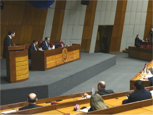 Caso Itaipú: Fabián Cáceres pone en duda trabajo de comisión bicameral