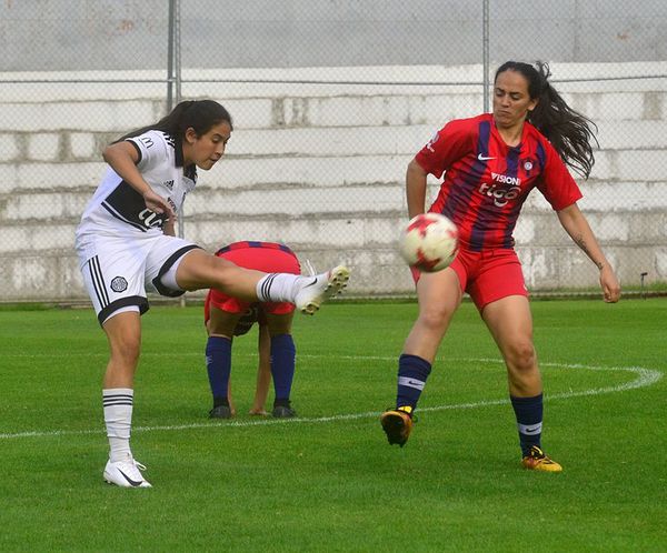 Femenino: Cerro gana el clásico en el arranque - Fútbol - ABC Color