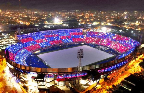 Dos años de la Nueva Olla, el coliseo del pueblo - Fútbol - ABC Color