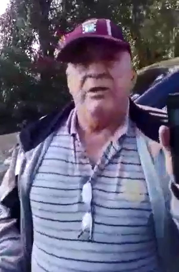 Concejal itagüeño casi atropella a agente policial durante barrera - Nacionales - ABC Color